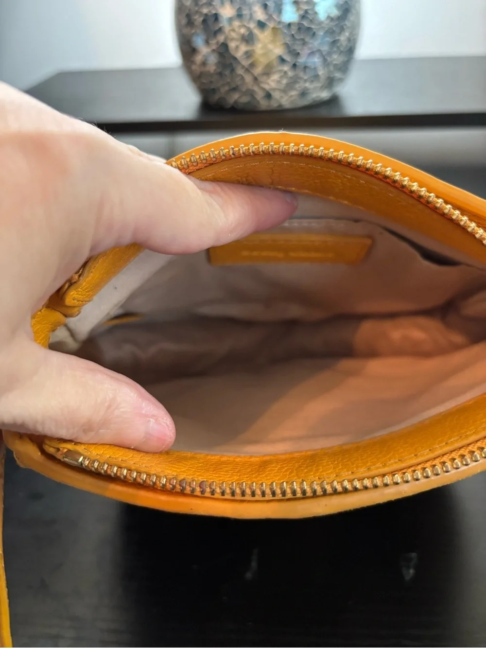 Authentic See by Chloé Kriss Small Hobo Crossbody Bag - Yellow/Gold - Picture 8 of 11